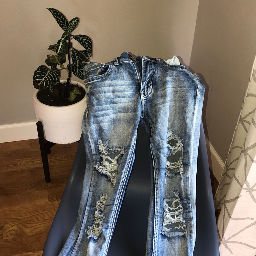 Distressed Jeans